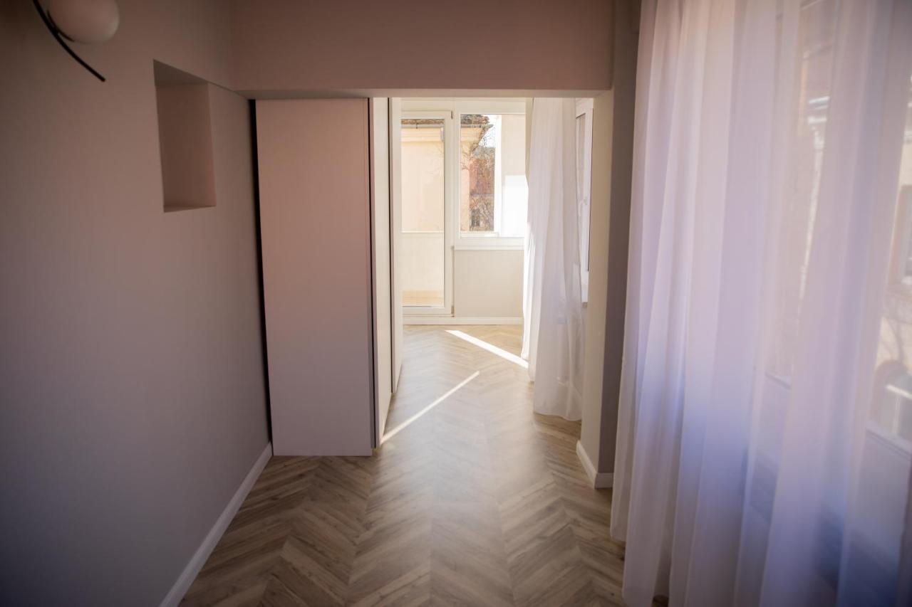 Sabrini Residence B3 Timisoara Old Town Kültér fotó